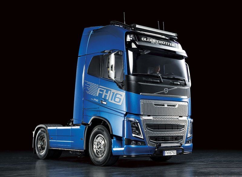 1/14 Volvo FH16 Globetrotter XL 750 4X2