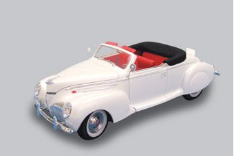1939 Lincoln Zephyr Convertible 1/18