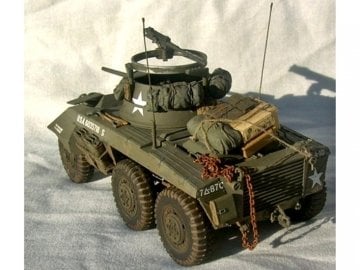 1/35 U.S. M8 Greyhound