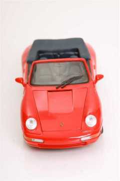 1/18 Porsche 911 Carrera Cabriolet 1994