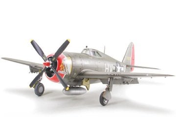 1/48 P-47D Thunderbolt Razorback