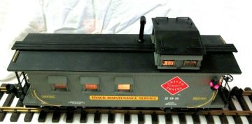 DELTON TRACK MAINTENANCE SERVICE CABOOSE W/ LIGHTING