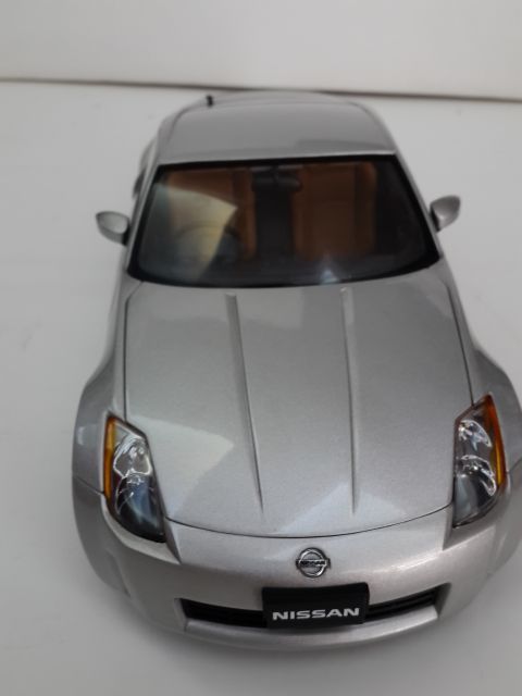 1/18  NISSAN FAIRLADY Z/350Z Diecast Model
