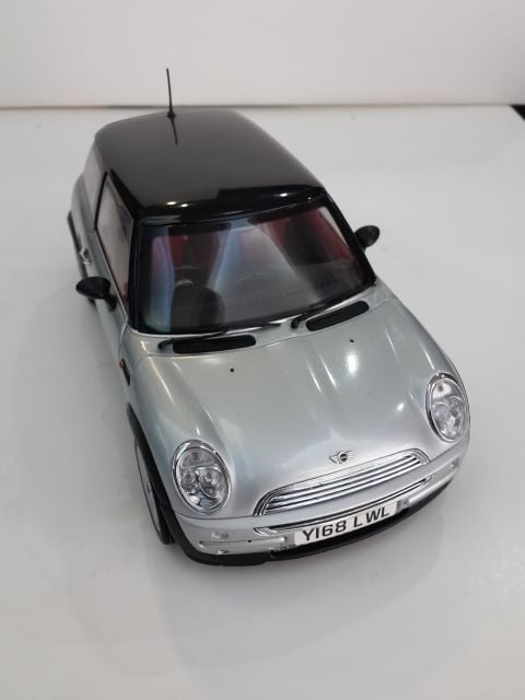 1/18  MINI COOPER  KYOSHO Diecast Model