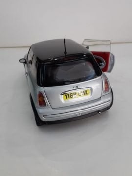 1/18  MINI COOPER  KYOSHO Diecast Model