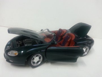 Mustang Mach III   1/18