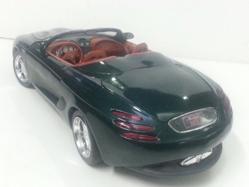 Mustang Mach III   1/18