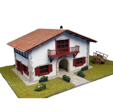 1/72 Ev Kiti Casa Biarritz con Carro