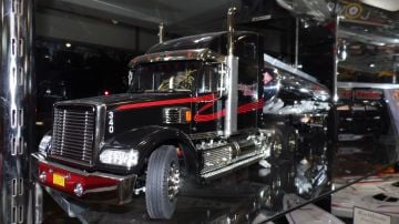 FULL FONKSİYON NIGHT HAULER TIR