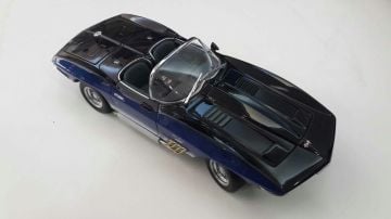 1/18 Corvette Diecast Model