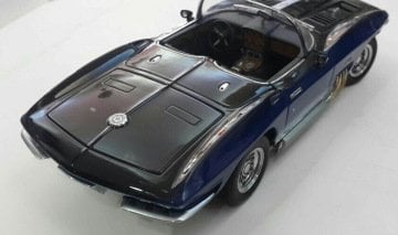 1/18 Corvette Diecast Model